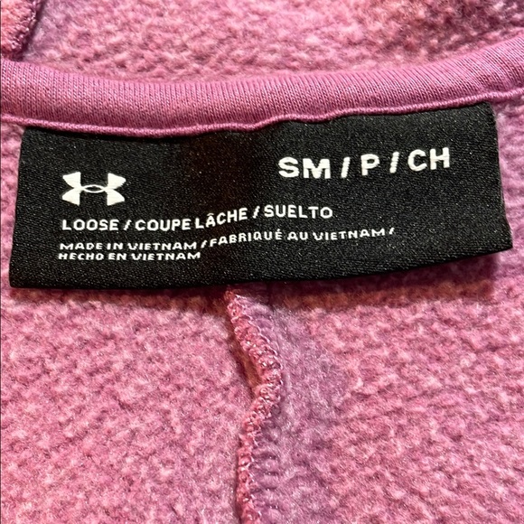 Under Armour Lavender Long Sleeve with back & sleeve design loose fit EUC - Picture 11 of 16